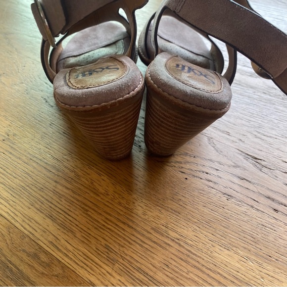 Sofft Maben Sandal Lilac Suede Size 8 EUC - Picture 8 of 15